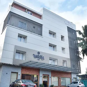 4* Hotel Navaratna - A Luxury