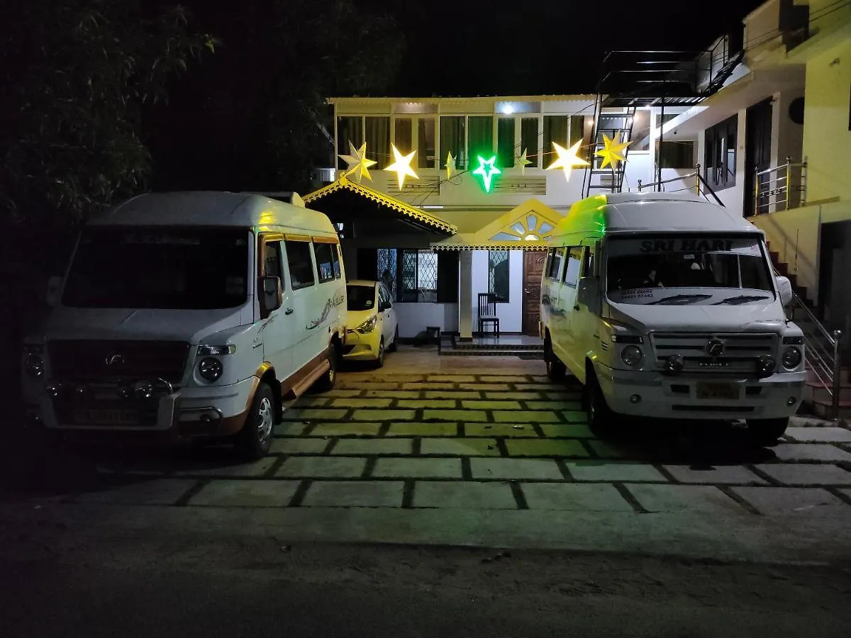 Blue Birds Homestay Cherai Beach
